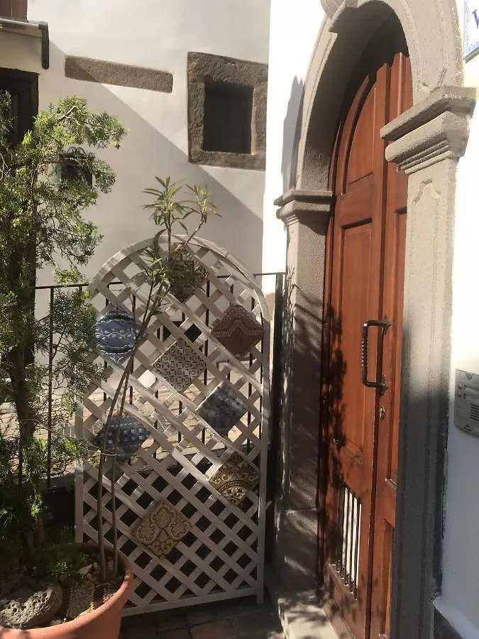 Casa Isabella Loc Turist Br Apartment Lipari